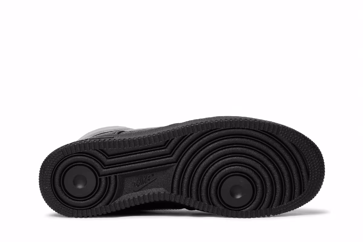 1017 ALYX 9SM x Nike Air Force 1 High Black Wolf Grey, view 5