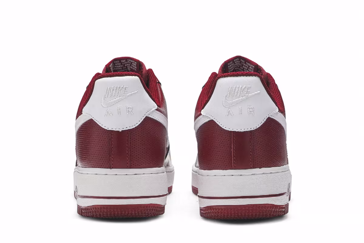 Nike Air Force 1 Low Team Red, view 7