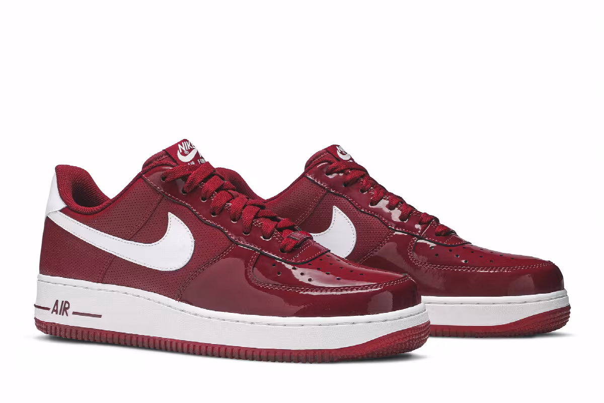 Nike Air Force 1 Low Team Red, view 9