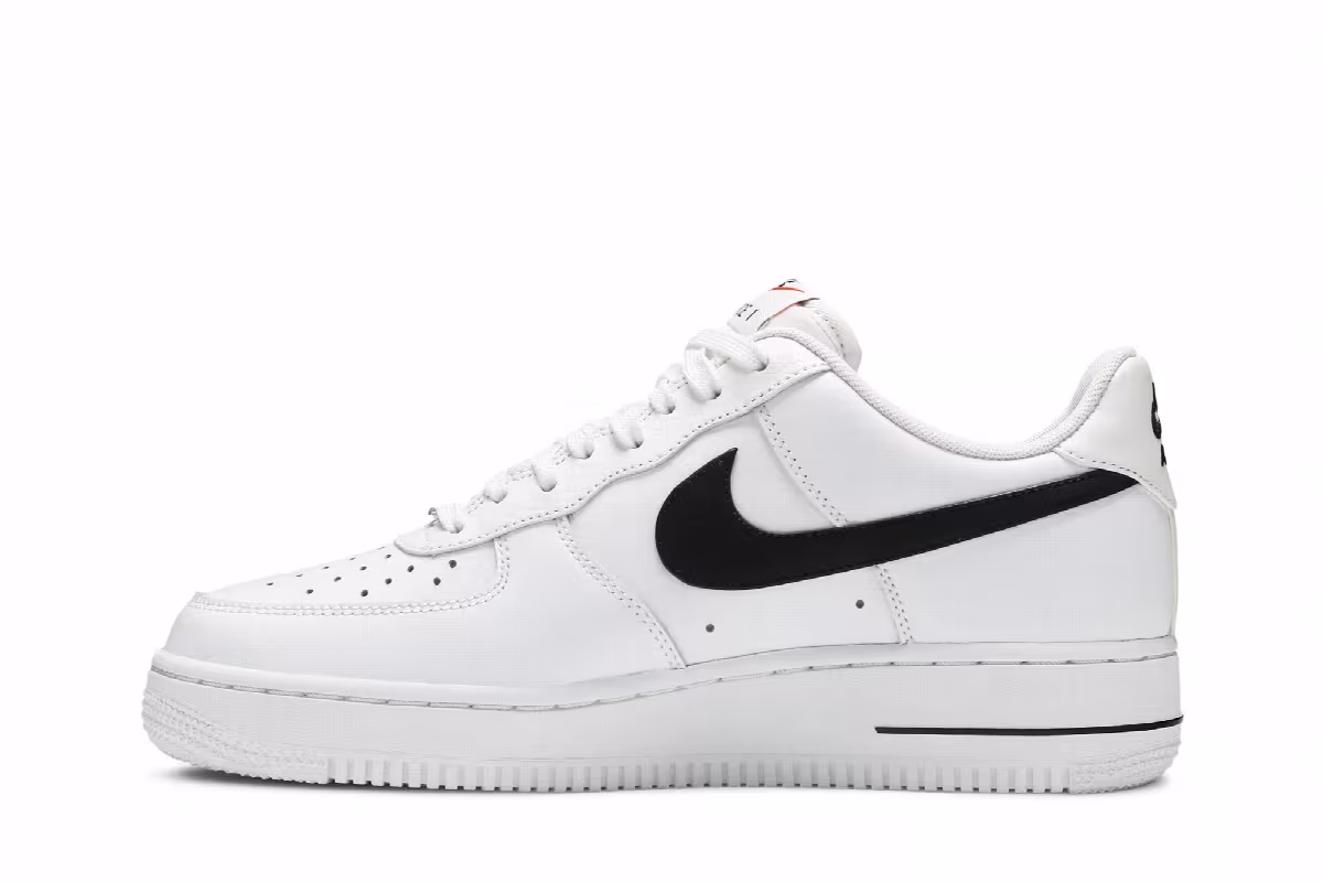 Nike Air Force 1 White Black, view 4