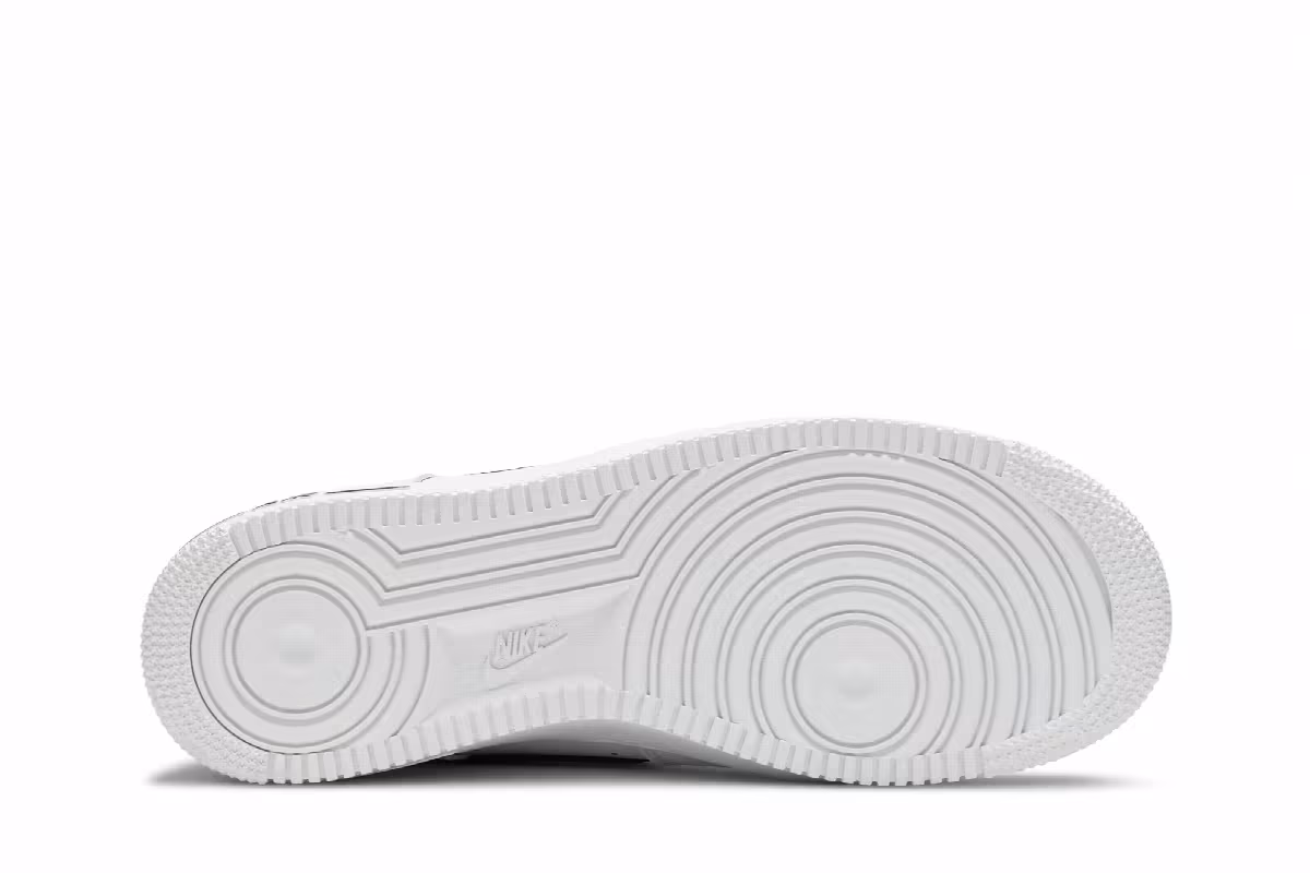 Nike Air Force 1 White Black, view 5