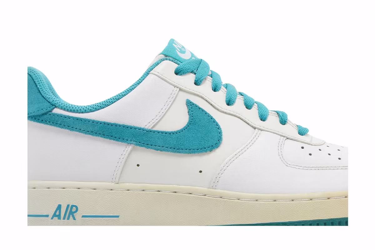Nike Air Force 1 Low White Turbo Green, view 3