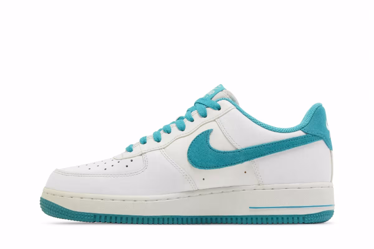 Nike Air Force 1 Low White Turbo Green, view 4