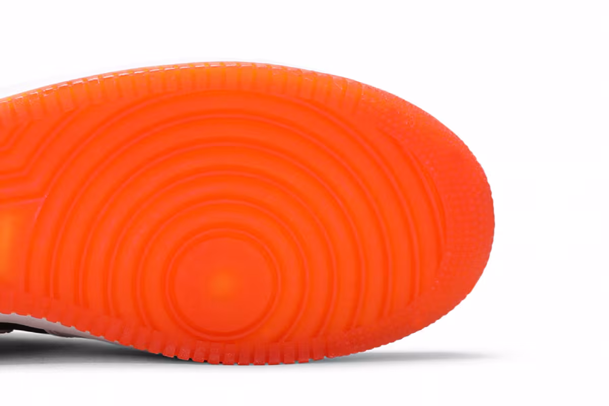 Nike Air Force 1 Mid Orange Blaze, view 6