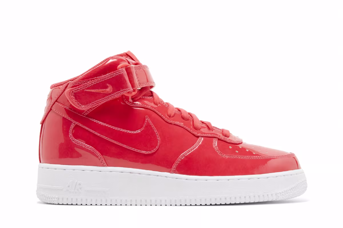 Nike Air Force 1 Mid Siren Red, view 2