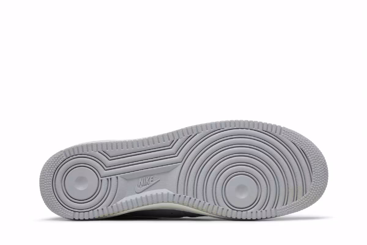 Nike Air Force 1 Low Wolf Grey, view 5