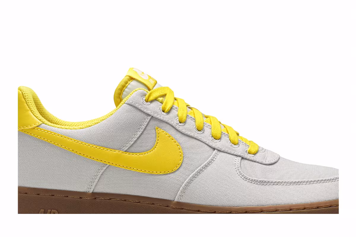 Nike Air Force 1 Low Light Bone Tour Yellow, view 3