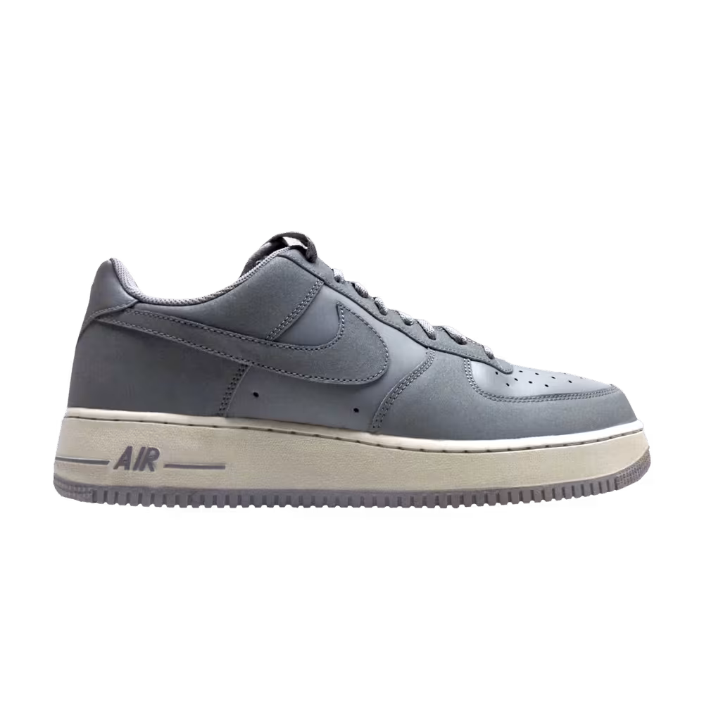 Nike Air Force 1 07 Medium Grey