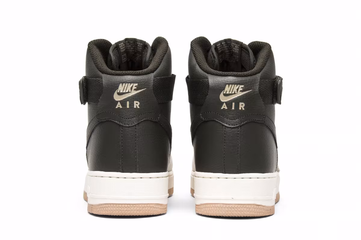 Nike Air Force 1 High 07 LV8 Light Bone, view 7