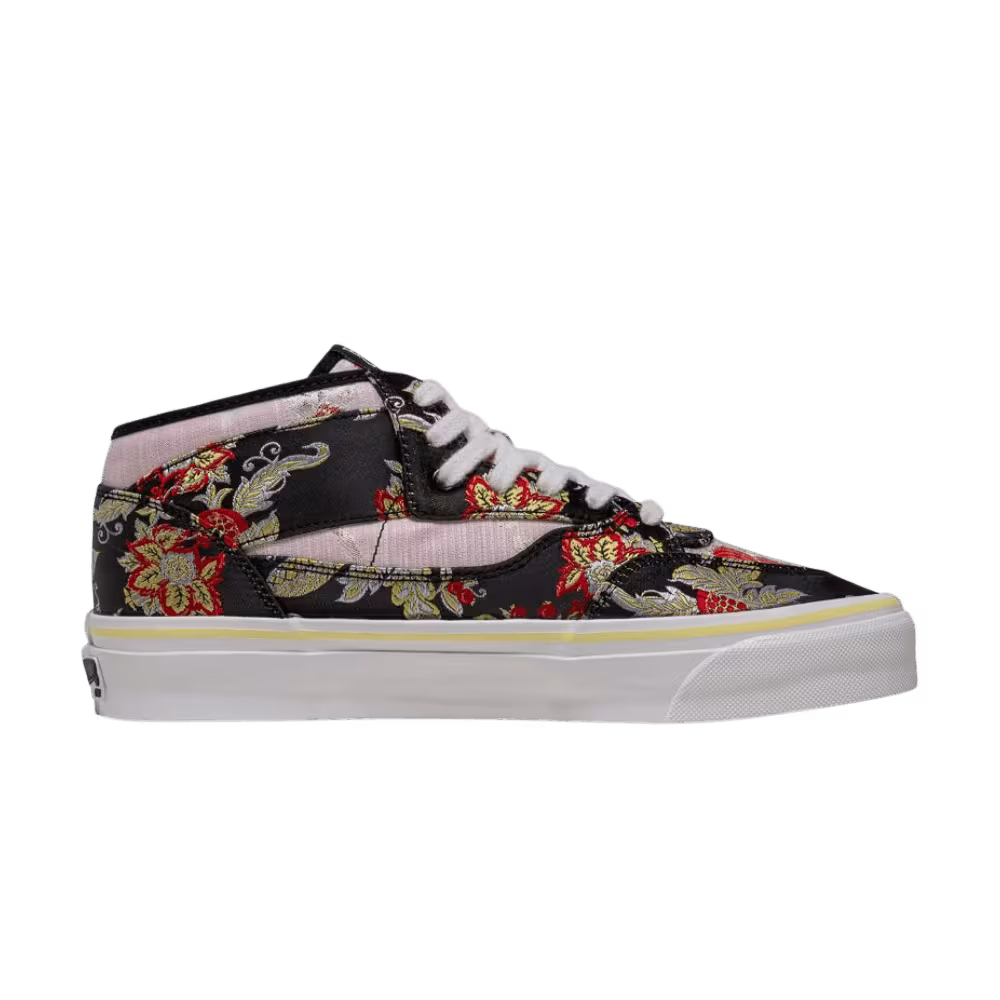 Vans OTW Half Cab 33 Decon Vibram Black