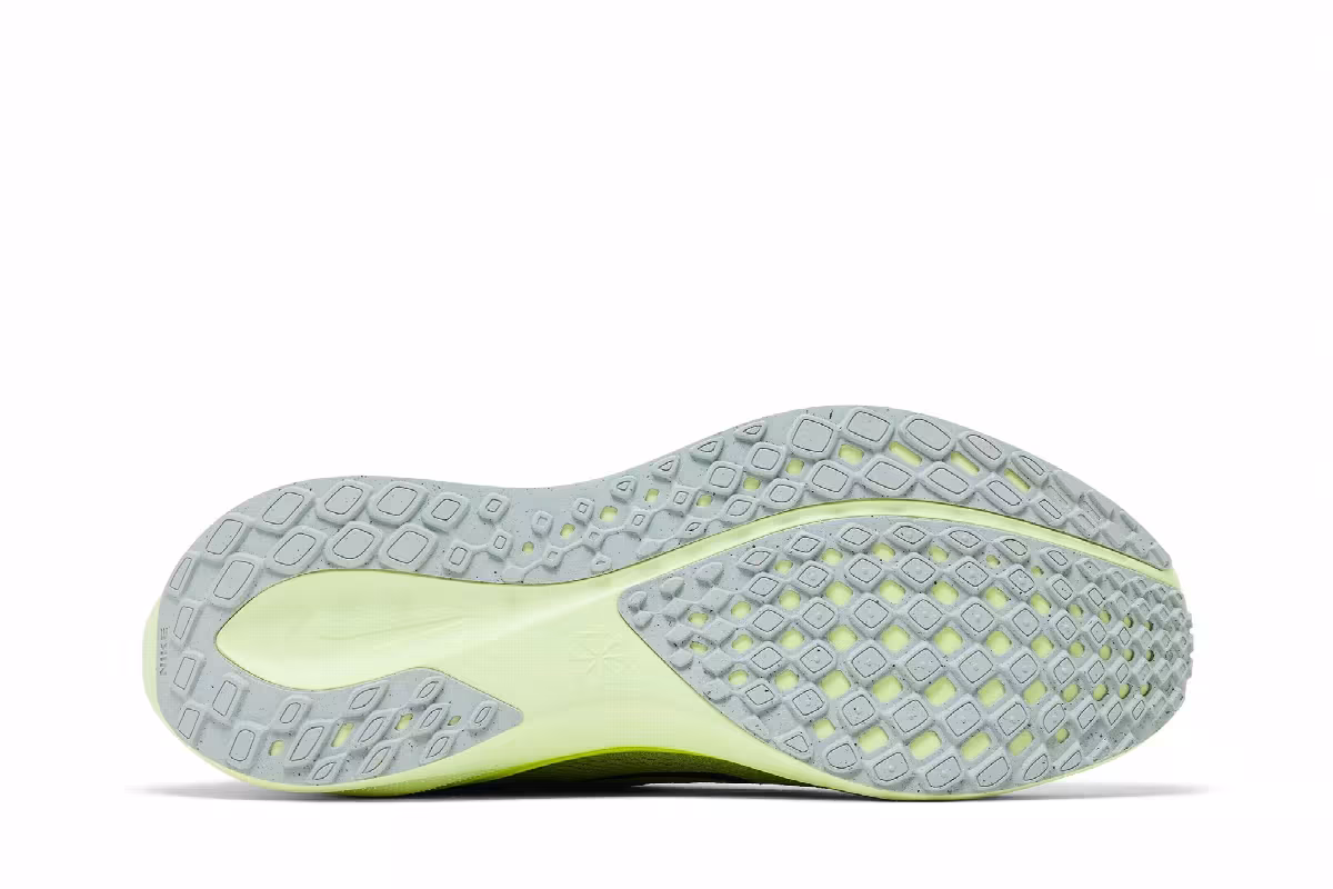Nike Air Zoom Pegasus 41 Olive Aura Volt, view 5