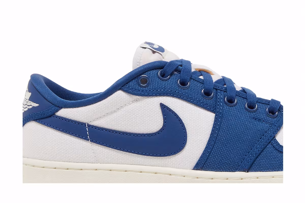 Air Jordan 1 KO Low Kentucky, view 3