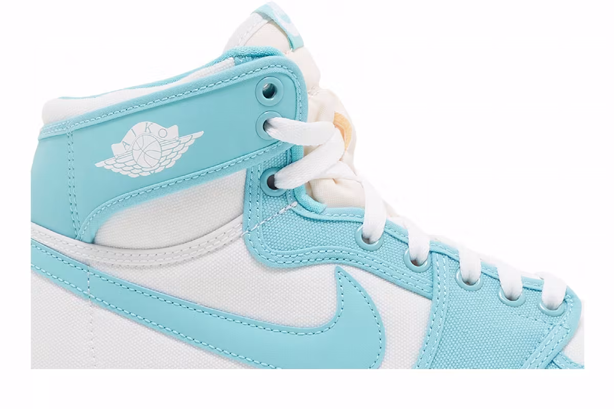 Air Jordan 1 KO High Bleached Aqua, view 3