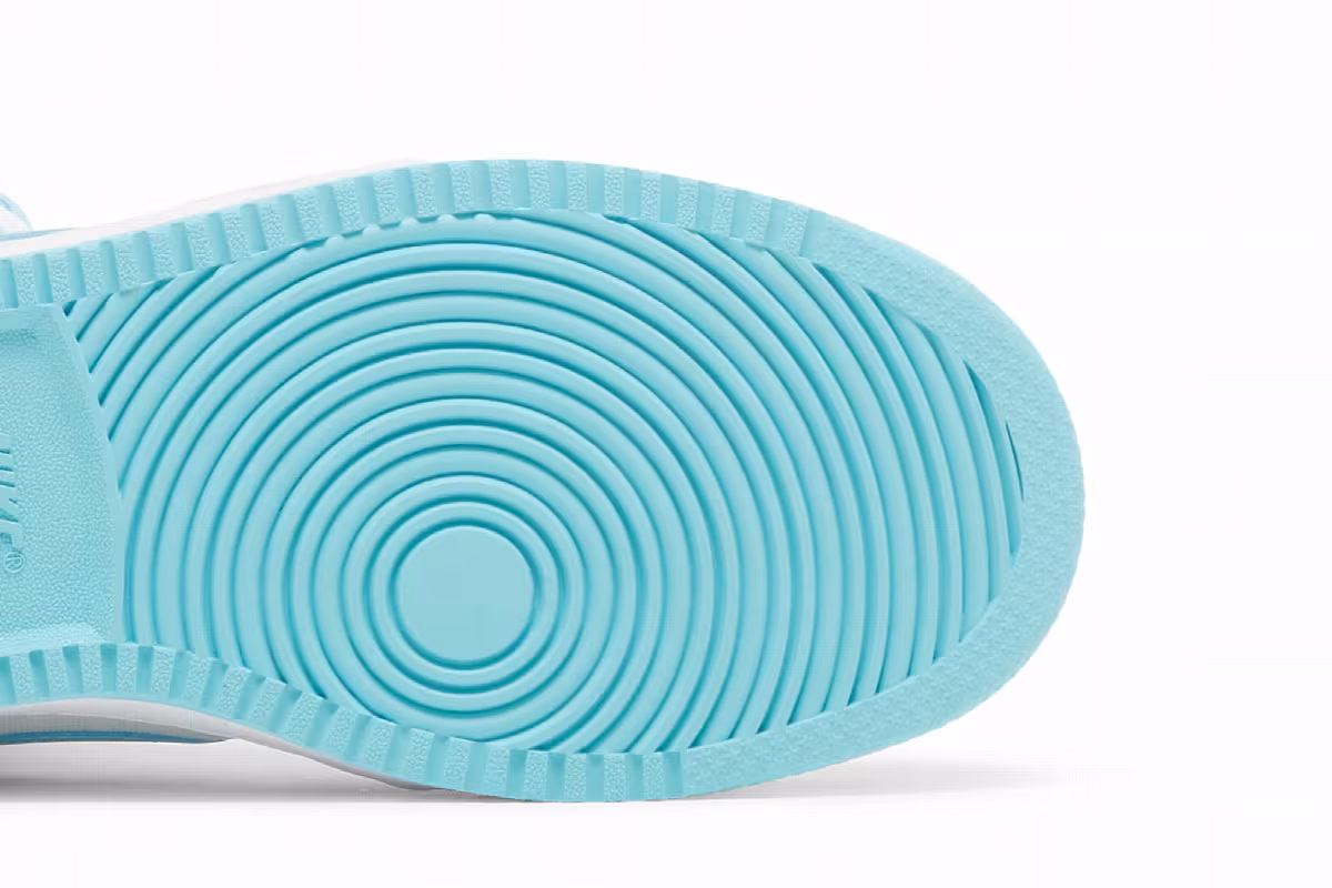 Air Jordan 1 KO High Bleached Aqua, view 6