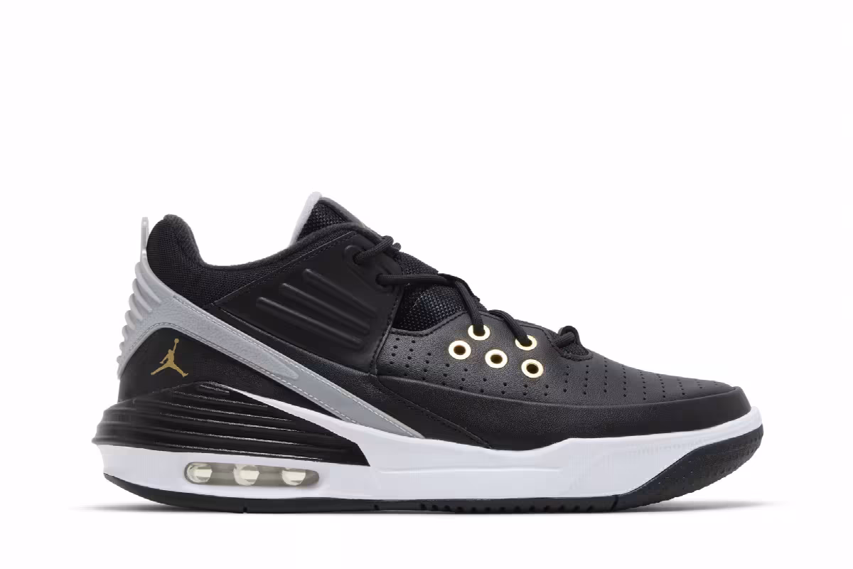 Air Jordan Max Aura 5 Black Metallic Gold, view 2