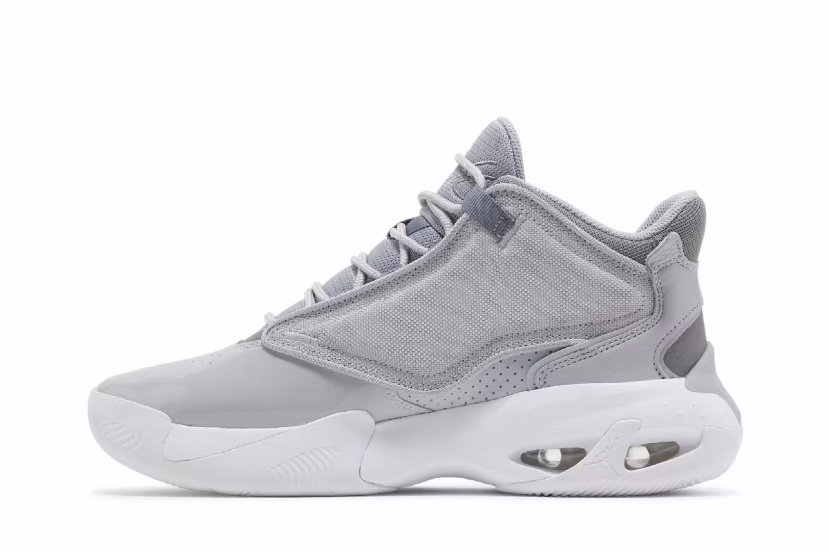 Air Jordan Max Aura 4 Wolf Grey, view 4