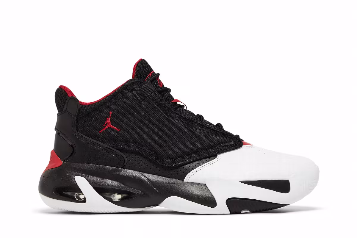 Air Jordan Max Aura 4 Black Gym Red, view 2