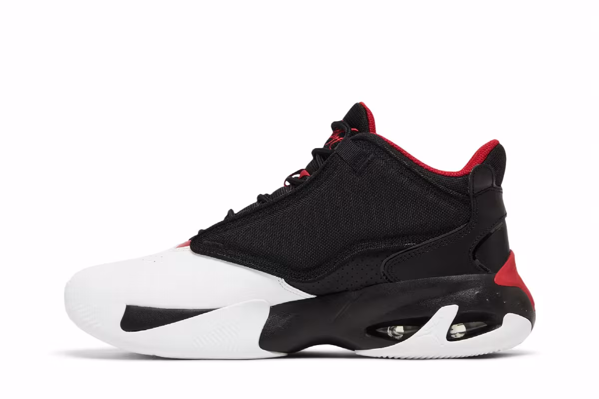 Air Jordan Max Aura 4 Black Gym Red, view 4