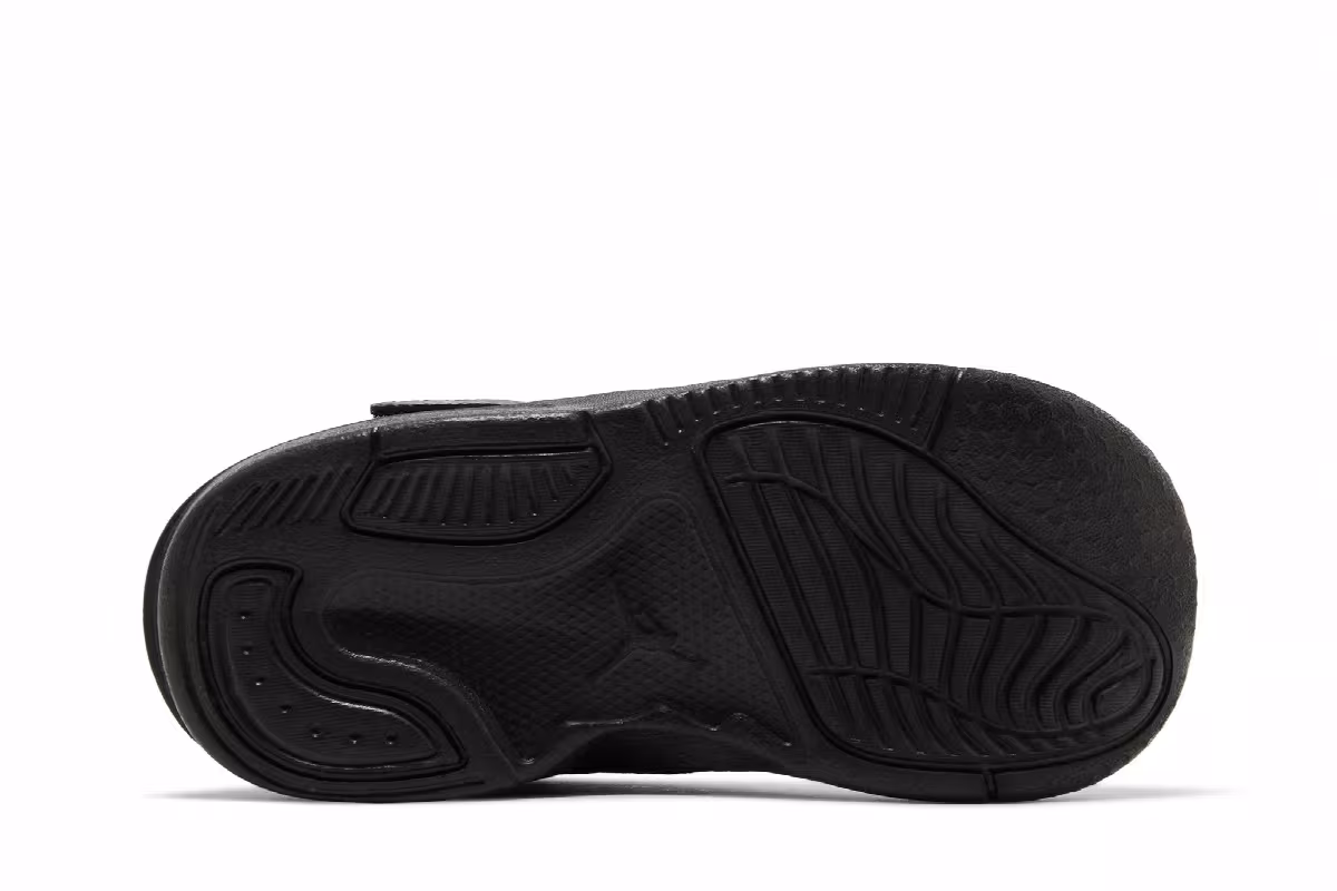 Air Jordan Max Aura 5 TD Black Anthracite, view 5