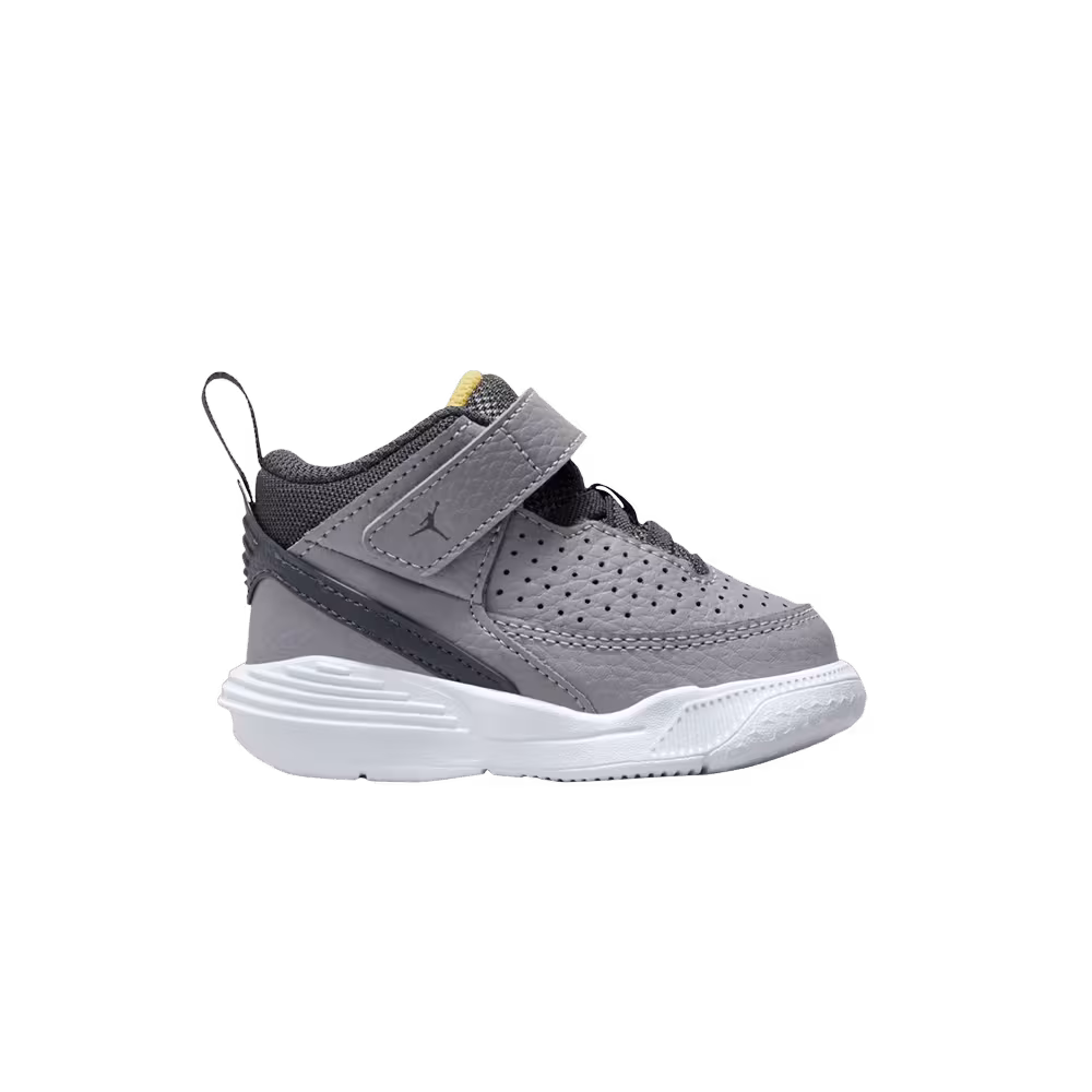 Air Jordan Max Aura 5 TD Cement Grey Anthracite