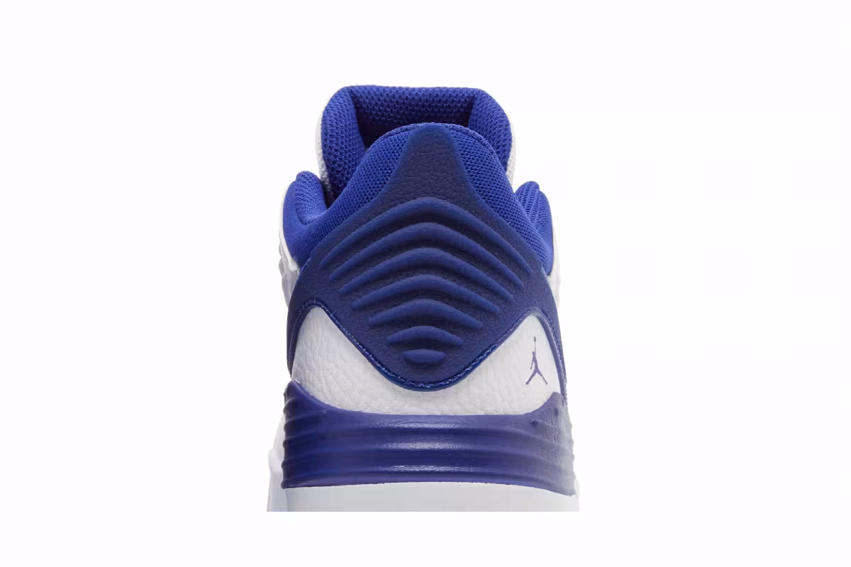 Air Jordan Max Aura 5 GS White Radiant Blue, view 8