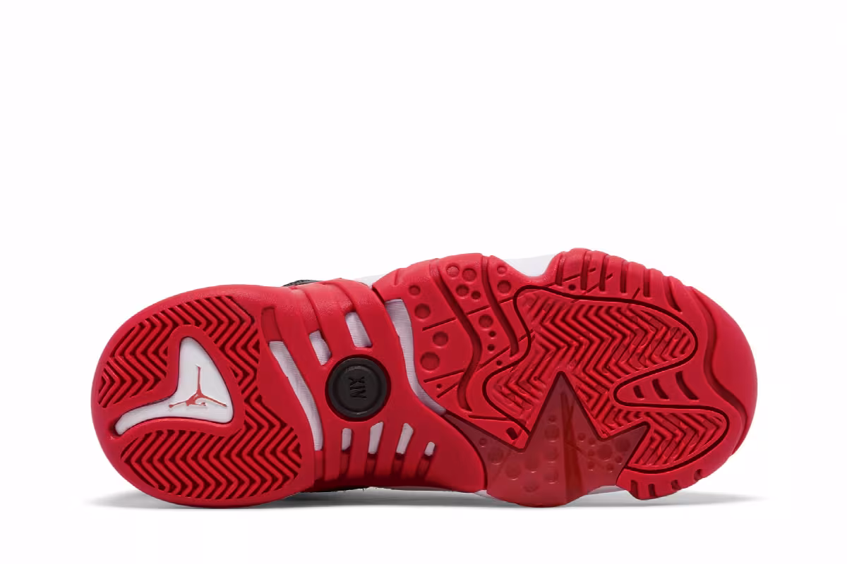 Air Jordan Jumpman Two Trey GS Black Infrared, view 5