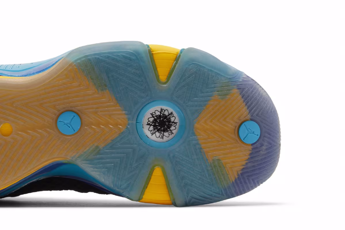 Air Jordan 38 Aqua, view 6
