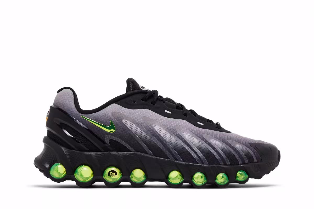 Nike Air Max DN8 Black Volt, view 2
