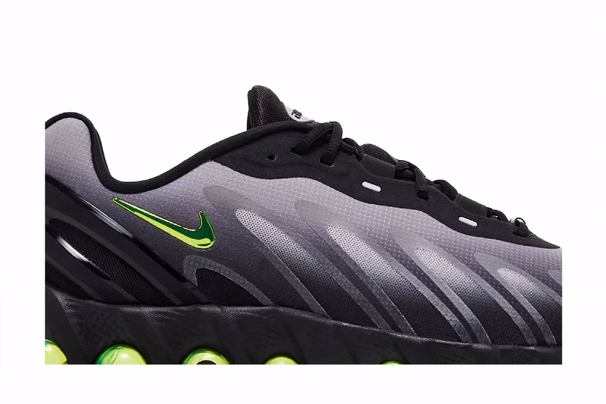 Nike Air Max DN8 Black Volt, view 3
