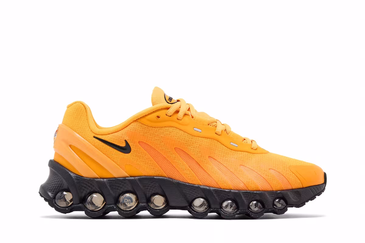 Nike Air Max DN8 Sundial, view 2