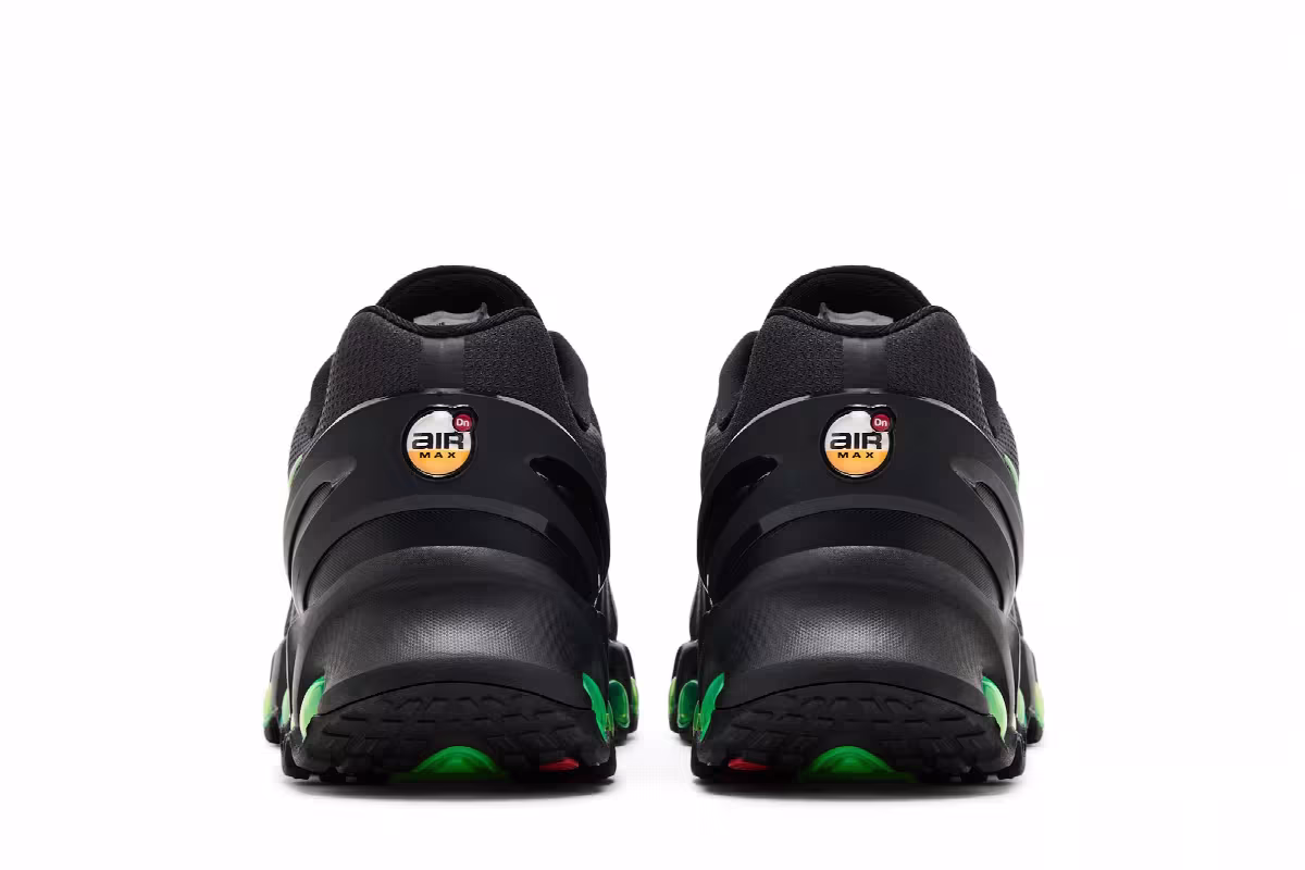 Nike Air Max DN8 Black Green Strike, view 7
