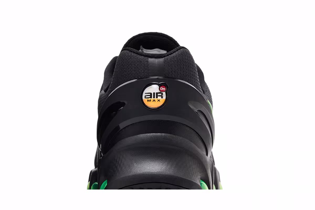 Nike Air Max DN8 Black Green Strike, view 8