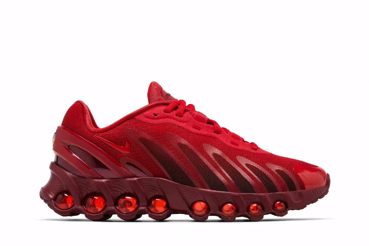 Nike Women's Air Max DN8 University Red, view 2