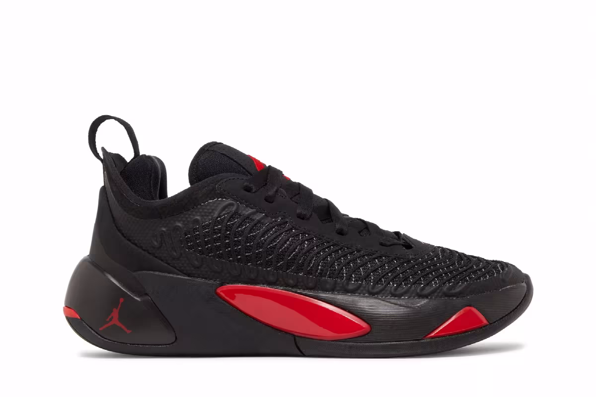 Air Jordan Luka 1 GS Bred, view 2