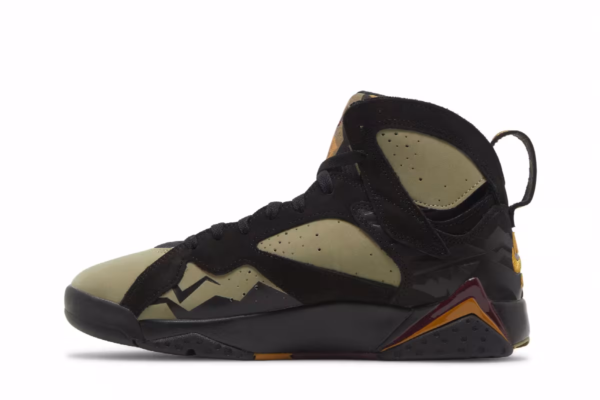 Air Jordan 7 Black Olive, view 4