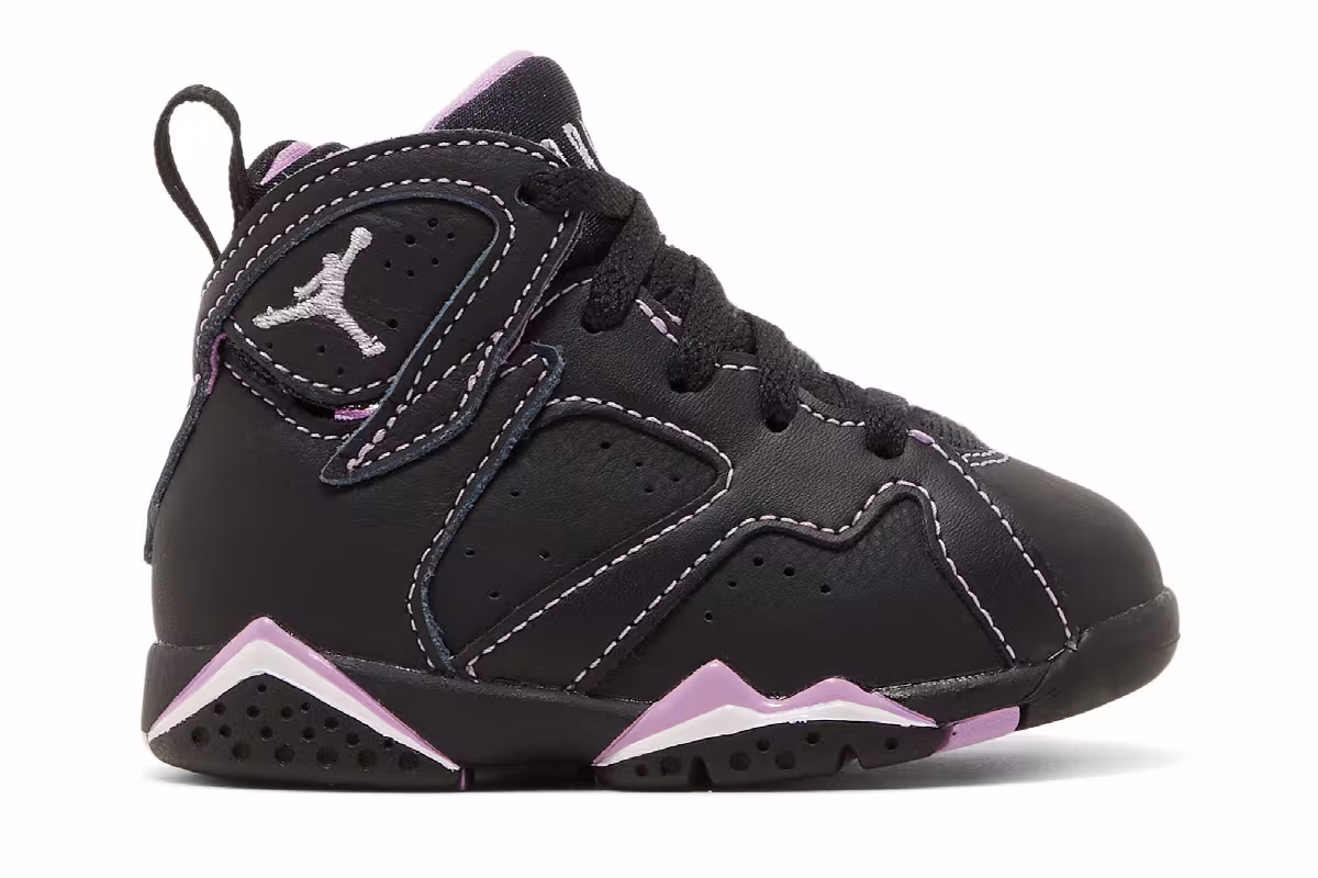 Air Jordan 7 TD Barely Grape, view 2