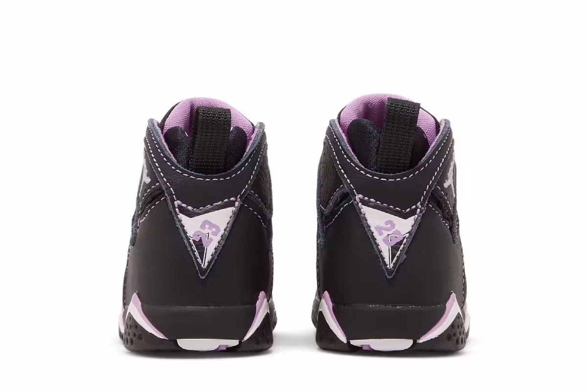 Air Jordan 7 TD Barely Grape, view 7