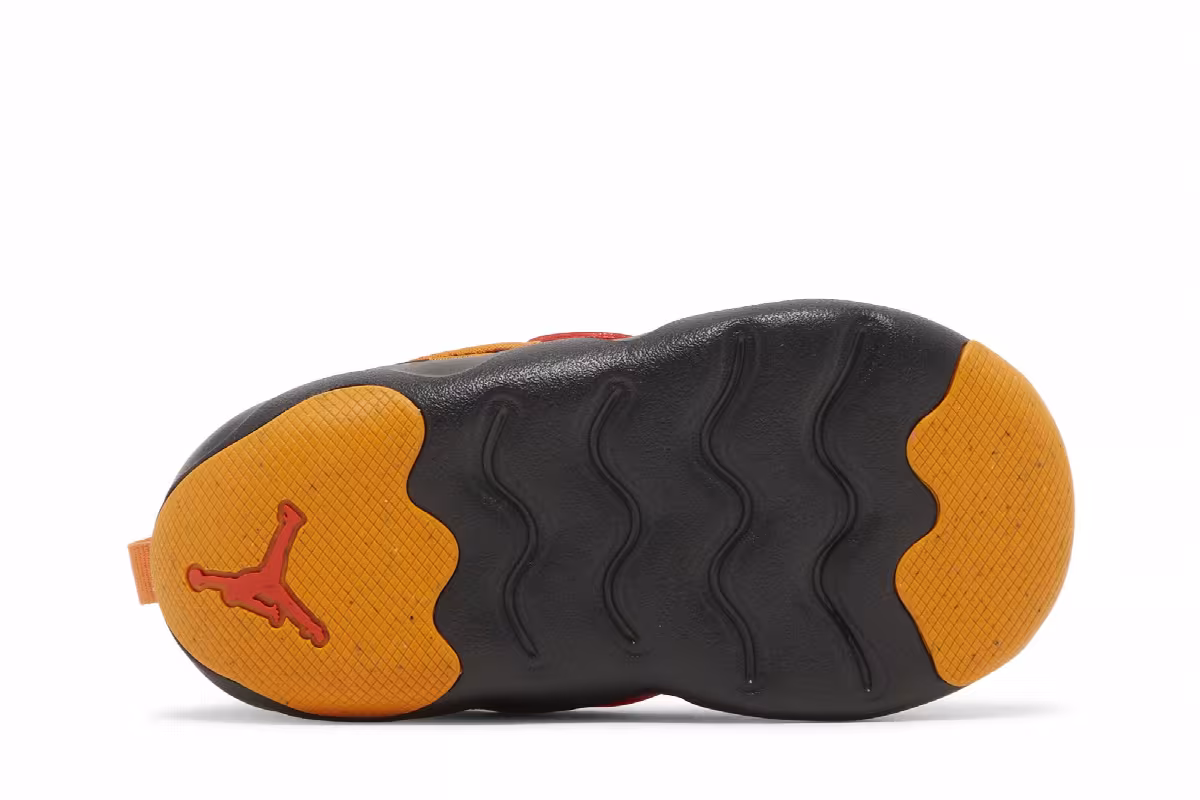 Air Jordan 23/7 TD Dunk on Mars, view 5