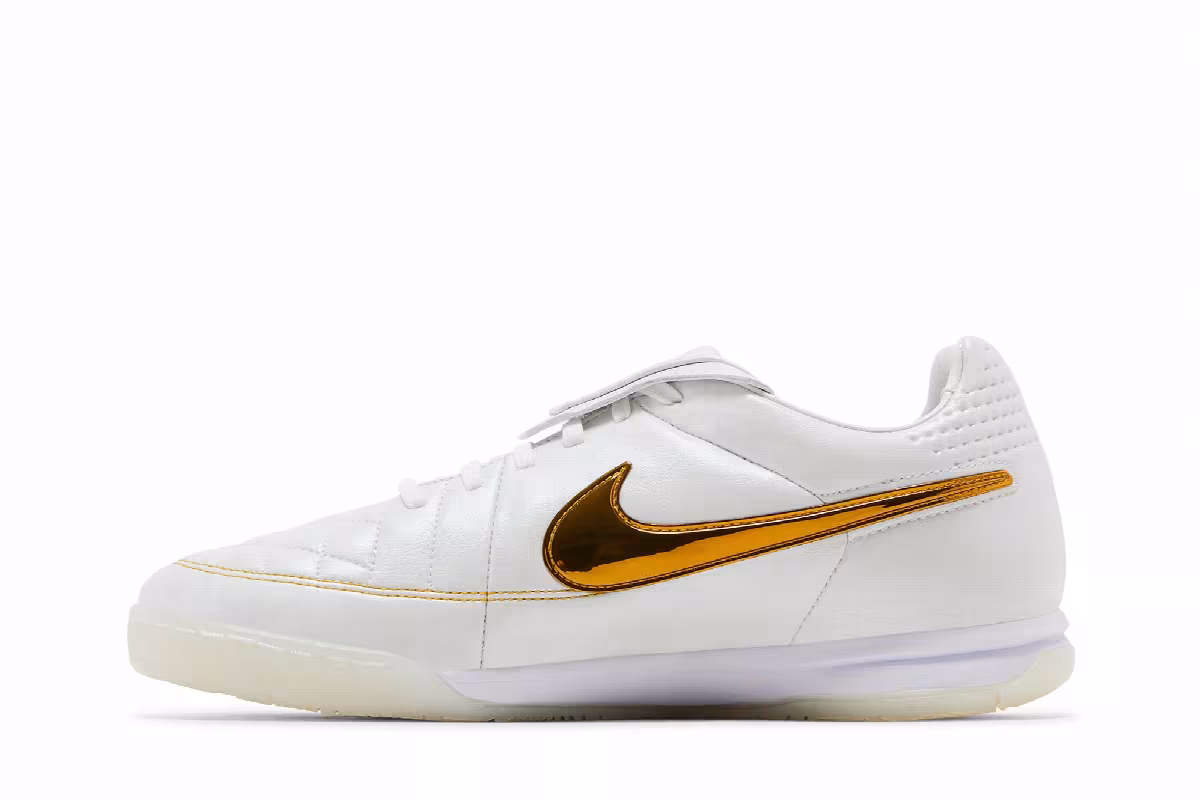 Ronaldinho x Nike Tiempo Legend Touch of Gold, view 4