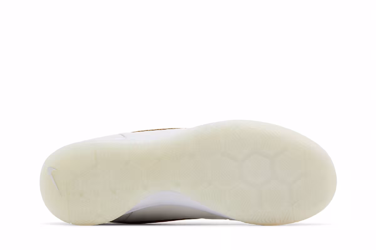 Ronaldinho x Nike Tiempo Legend Touch of Gold, view 5