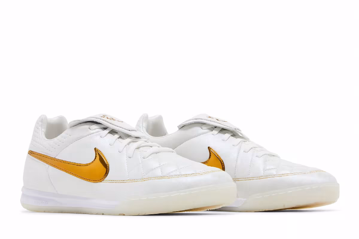 Ronaldinho x Nike Tiempo Legend Touch of Gold, view 9