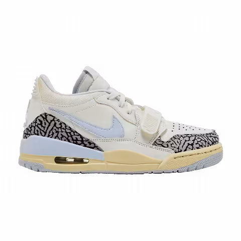 Air Jordan Wmns Jordan Legacy 312 Low 'Sail Football Grey'