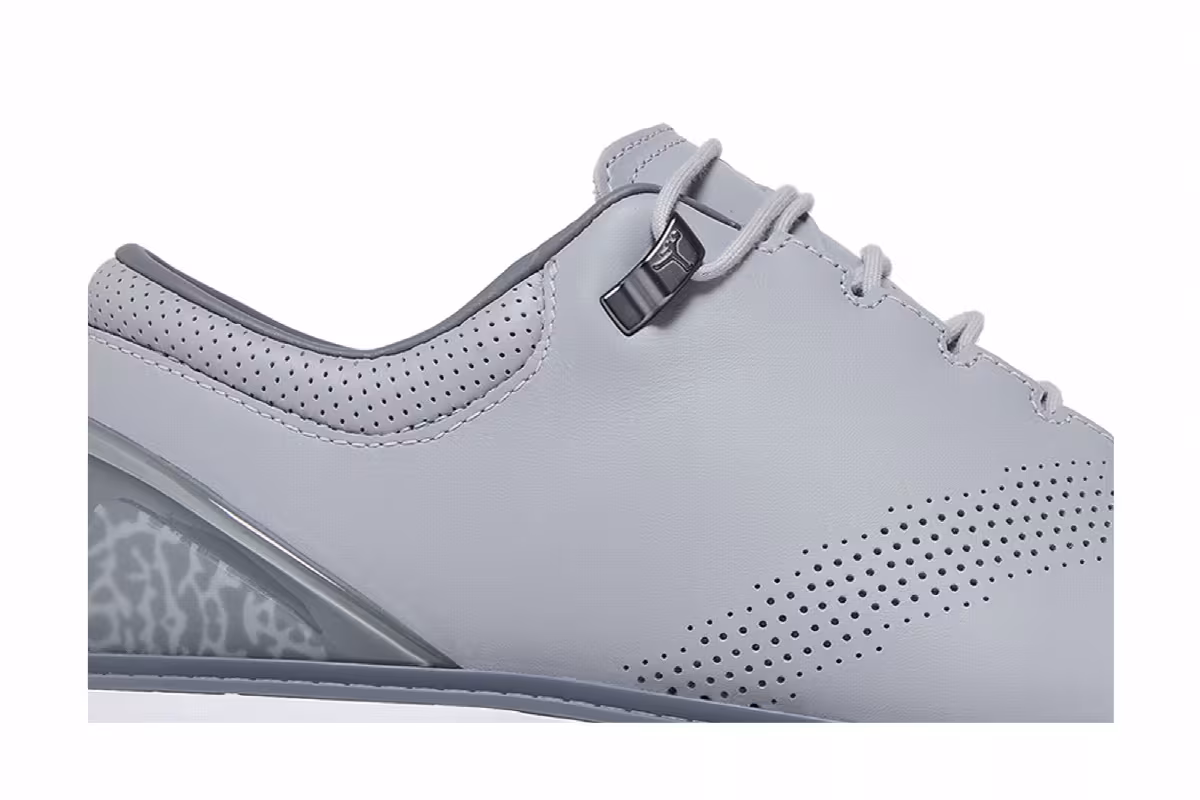 Air Jordan ADG 4 Wolf Grey, view 3