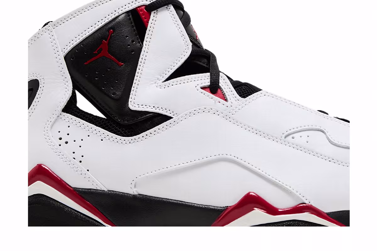 Air Jordan True Flight Cardinal, view 3
