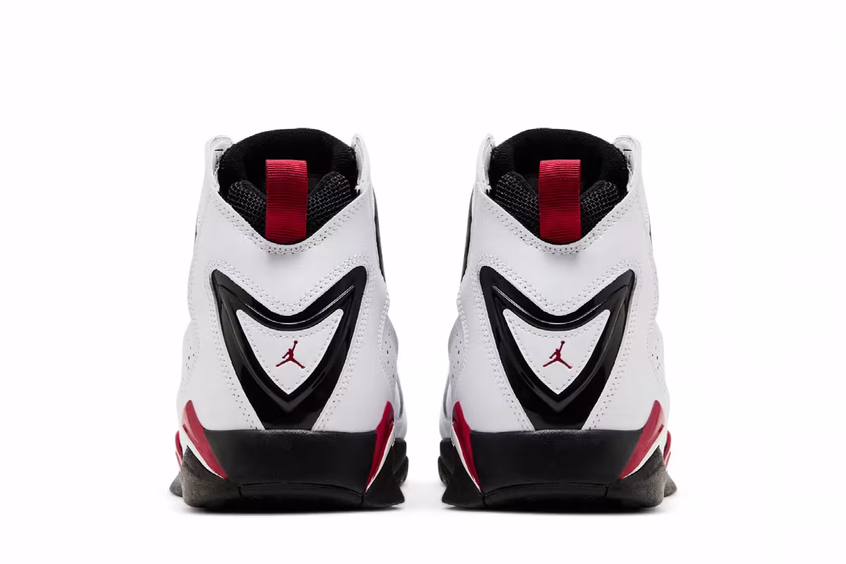 Air Jordan True Flight Cardinal, view 7