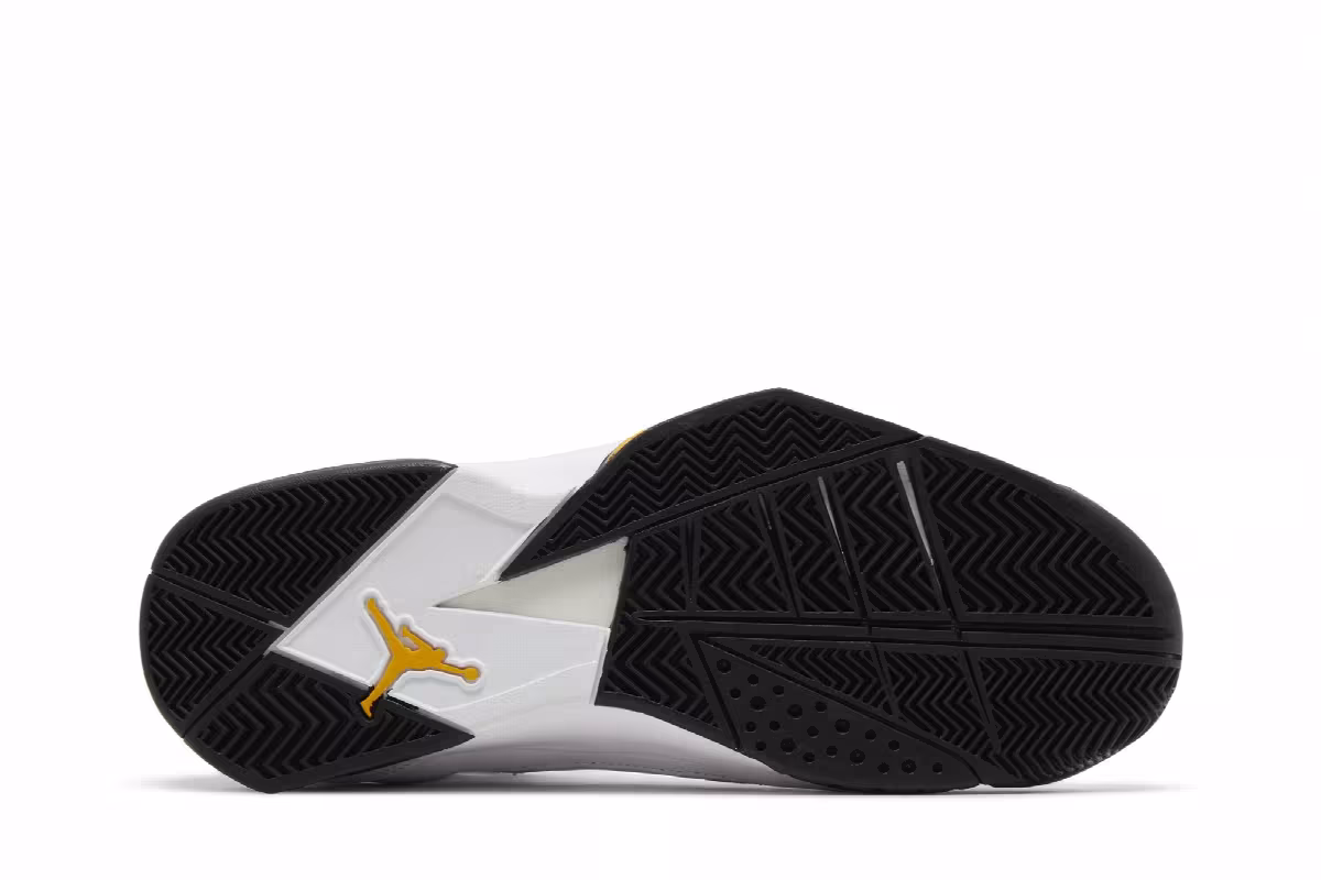 Air Jordan True Flight White Yellow Ochre, view 5