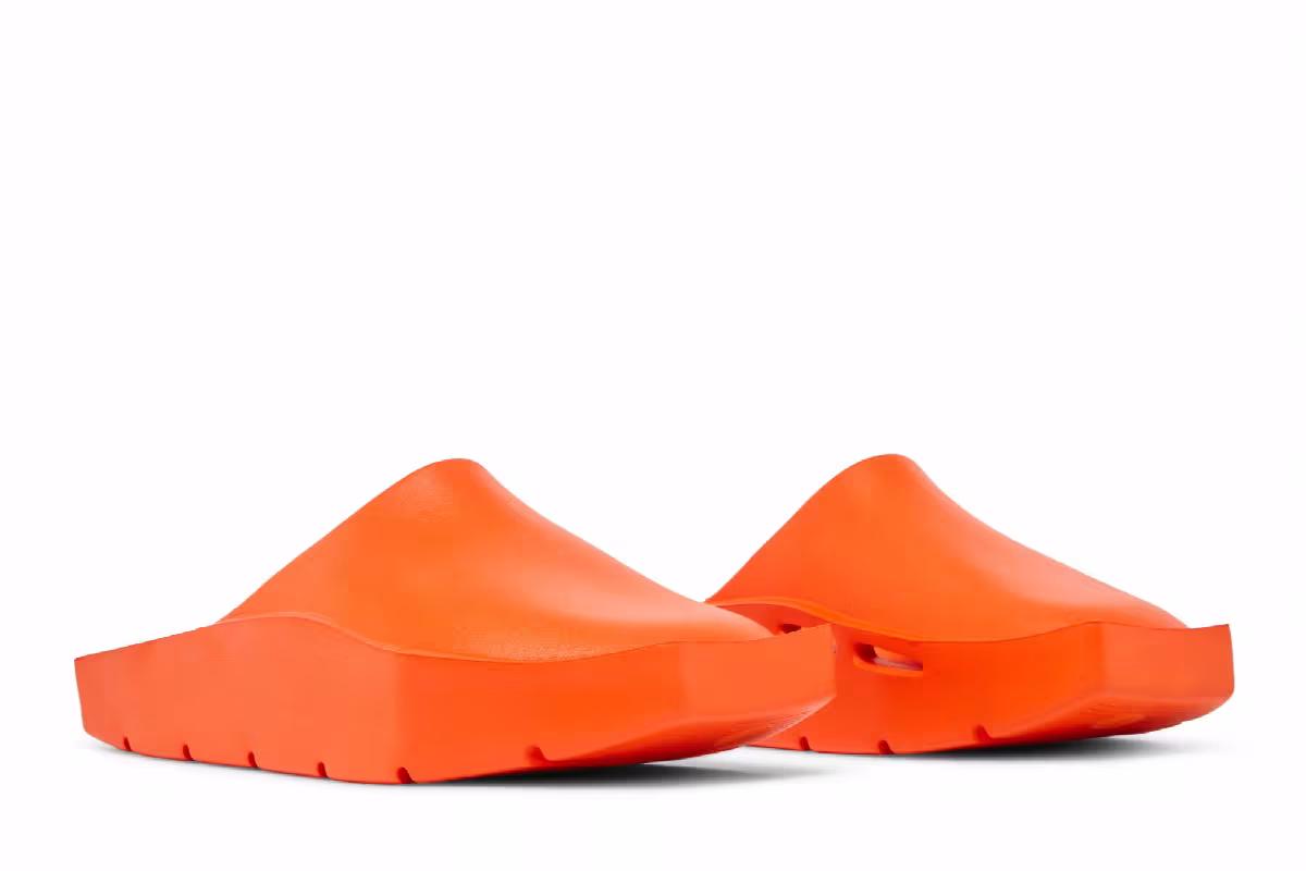 Air Jordan Women's Jordan Hex Mule Brilliant Orange, view 9