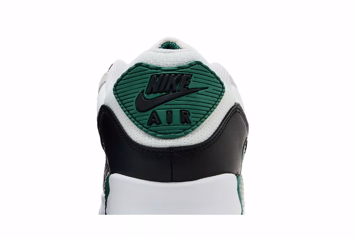 Nike Air Max 90 Evergreen Aura, view 8