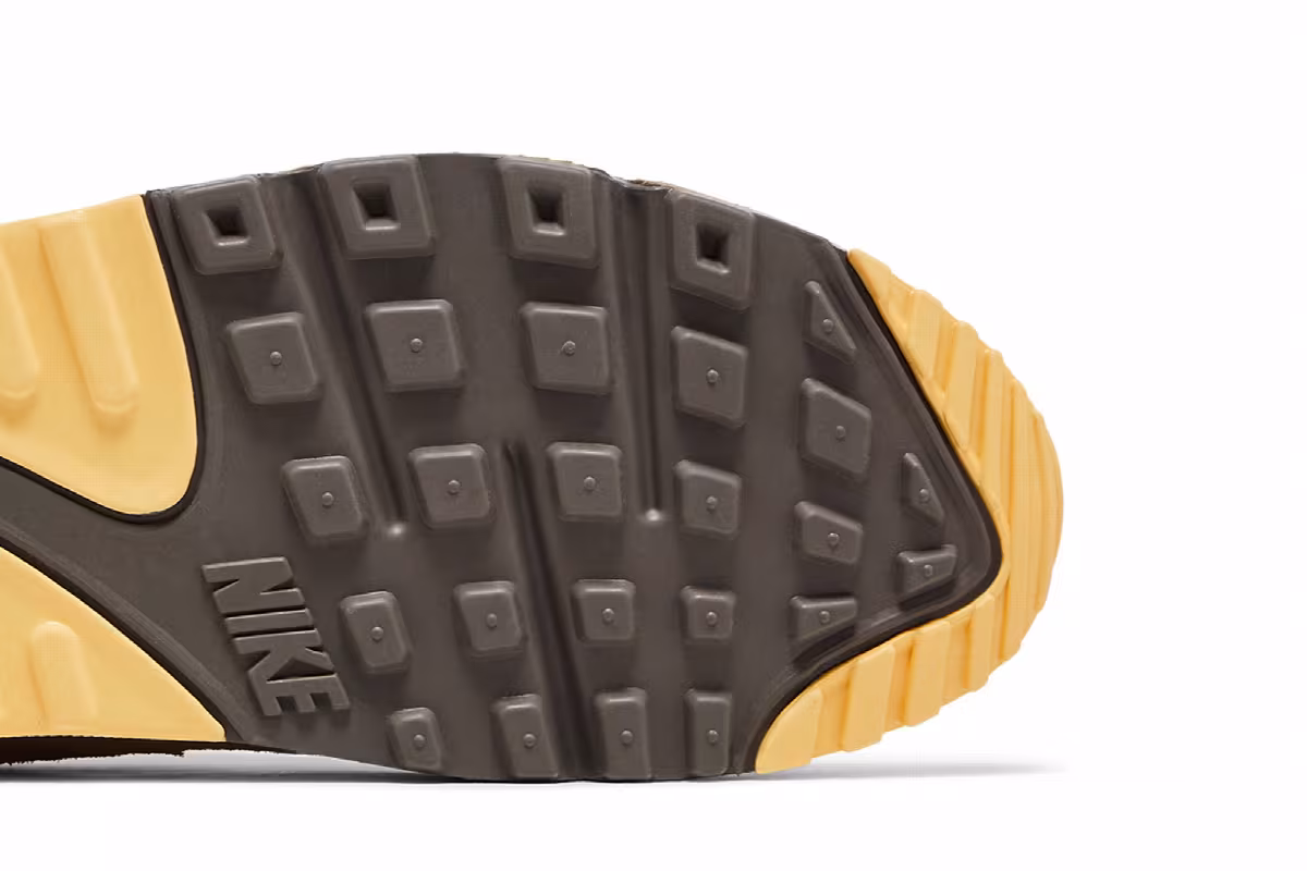 Nike Air Max 90 Chamois, view 6