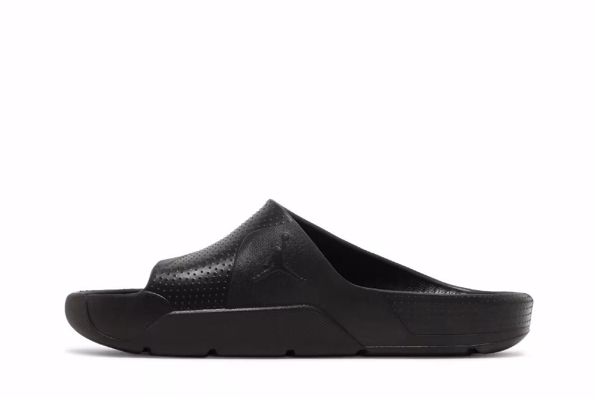 Air Jordan Post Slide Triple Black, view 4